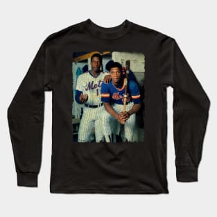 Dwight Gooden and Darryl Strawberry in New York Mets, 1983 Long Sleeve T-Shirt